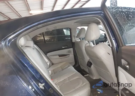 2016 Acura Tlx Tech из США, поврежденный, VIN 19UUB1F52GA002990